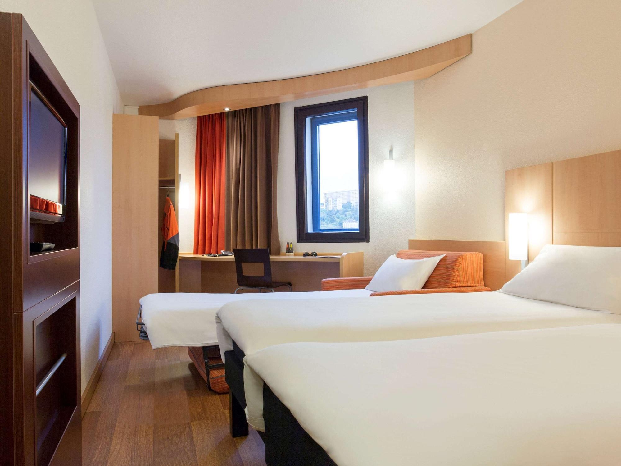 Ibis Gerland Musee Des Confluences 3*